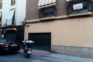 Commercial premise for sale in Plaza San Francisco., Linares, Jaén. 